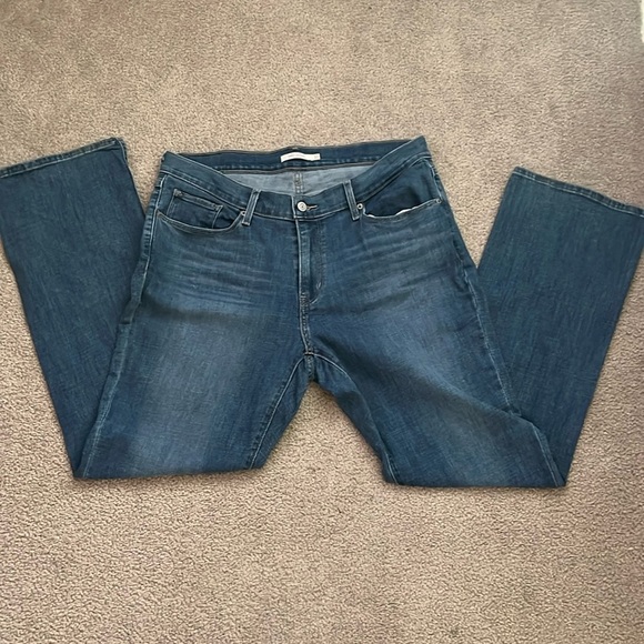 “Levi’s: Women’s Curvy Bootcut Jeans size 33” - Picture 1 of 8